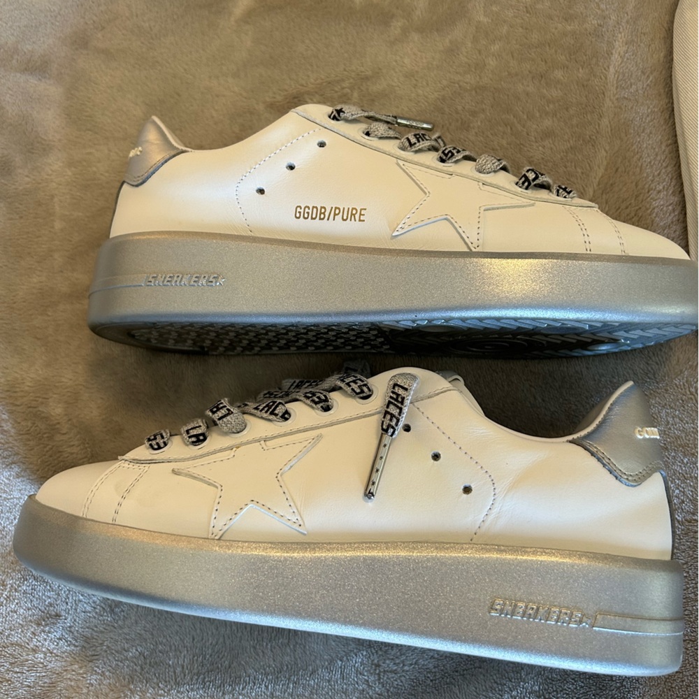 #Golden Goose white sneakers & silver worn once’s woman or men size 37,